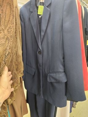 Womens Grey 2 Pc Suit
